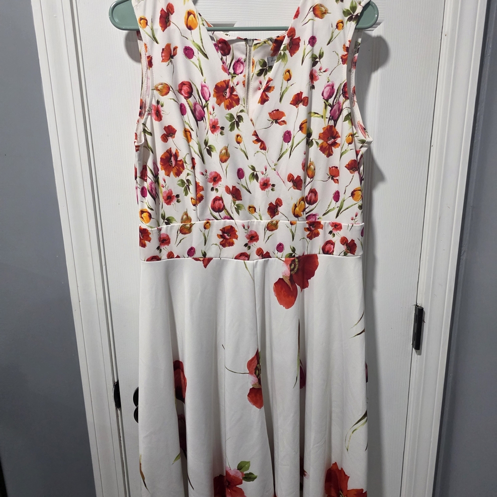 Danny & Nicole Floral Dress - White with Red and Pink Accents